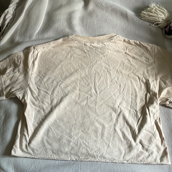 women’s medium Yale cropped shirt worn once or twice good condition - Picture 2 of 3